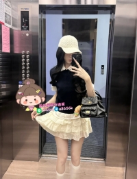 中部 (https://t.me/iejddyy)：162cm  45kg C 23歲